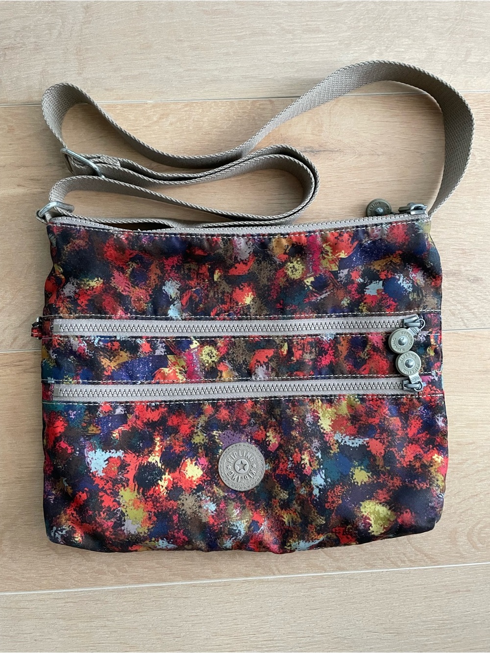 KIPLING Nylon Multi-Color Pattern Crossbody Bag